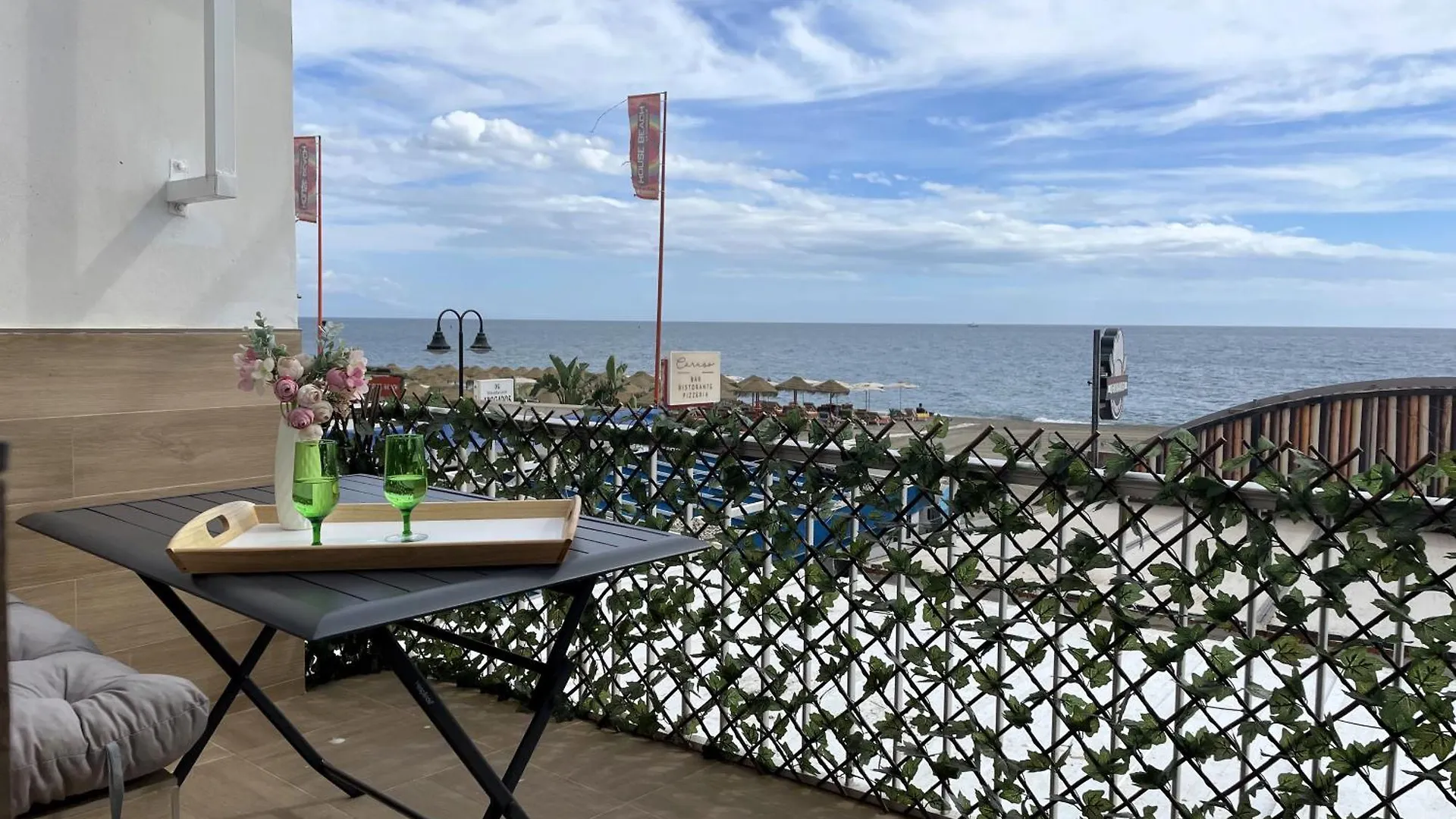 Apartamento Calma Carihuela Beach - 10 Metros De La Playa Torremolinos