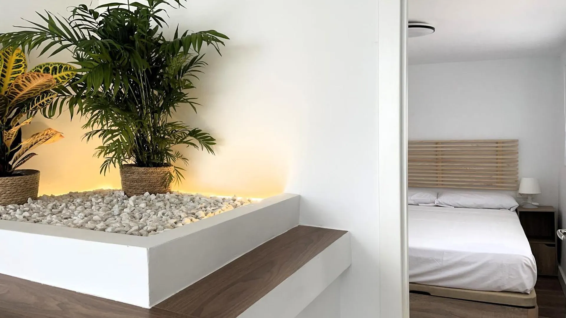 Apartamento Calma Carihuela Beach - 10 Metros De La Playa Torremolinos